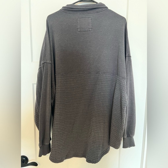 American Eagle Quarter Zip - Picture 4 of 4